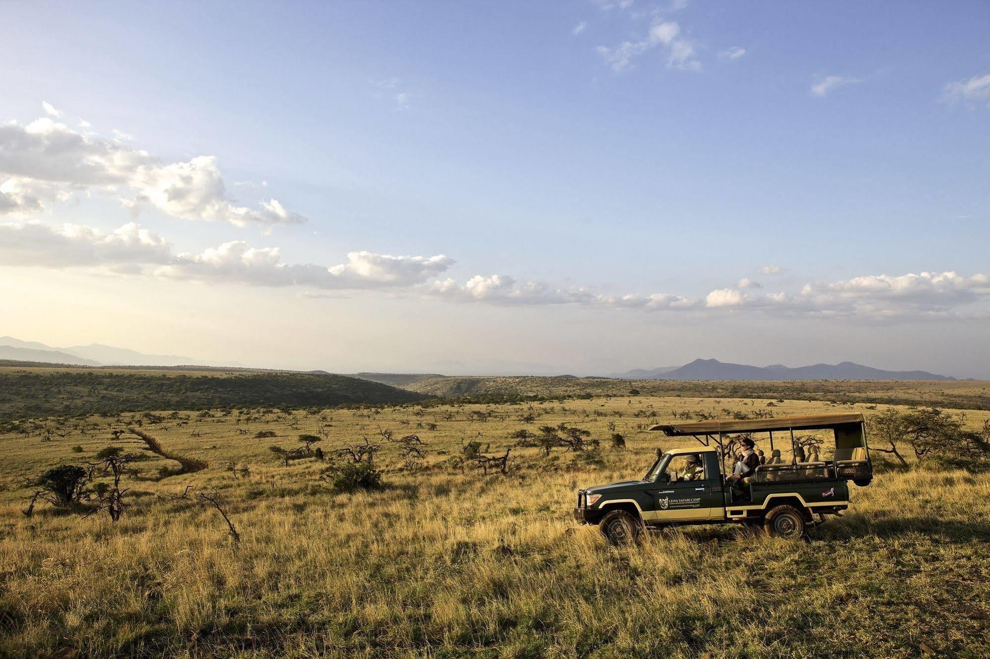 ホテル Elewana Lewa Safari Camp Timau エクステリア 写真